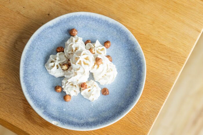 Recept na jednoduché ořechové pusinky z bílků.